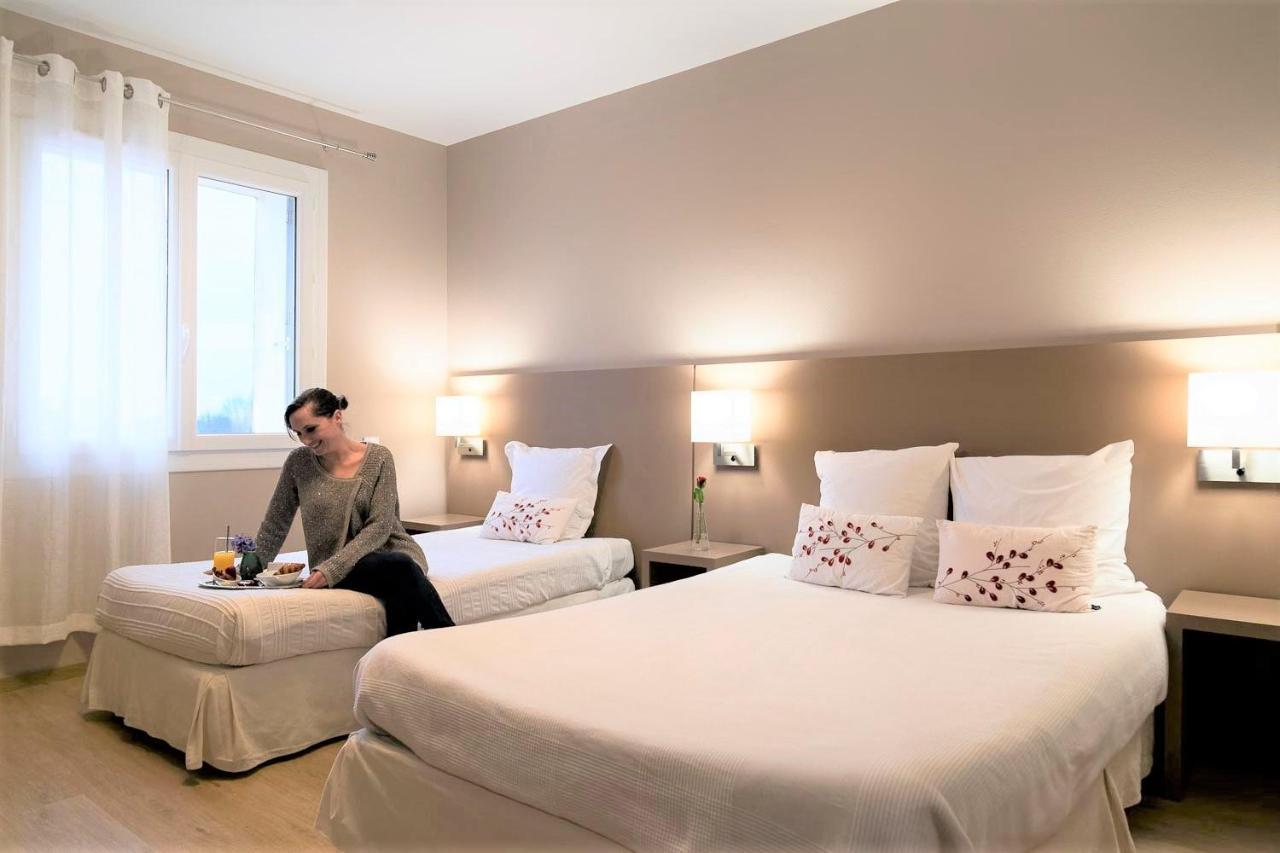 Logis Hotel & Restaurant Le Pardaillan Gondrin Экстерьер фото